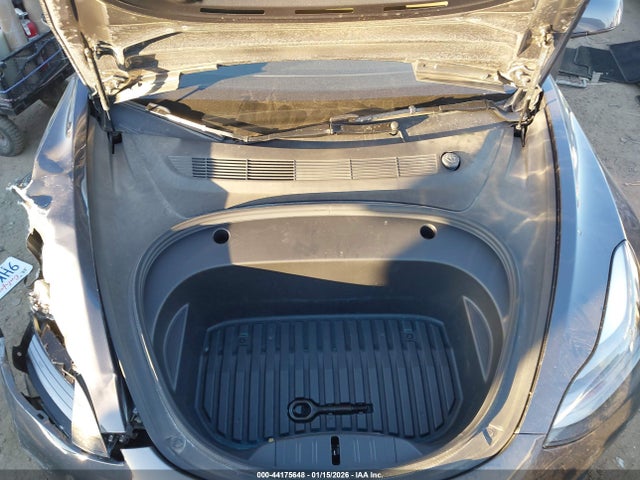 2023 TESLA MODEL 3 5YJ3E1EC5PF617333 Photo 9