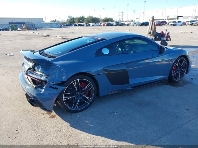 2020 AUDI R8 WUAKBAFX9L7900780 Photo 3