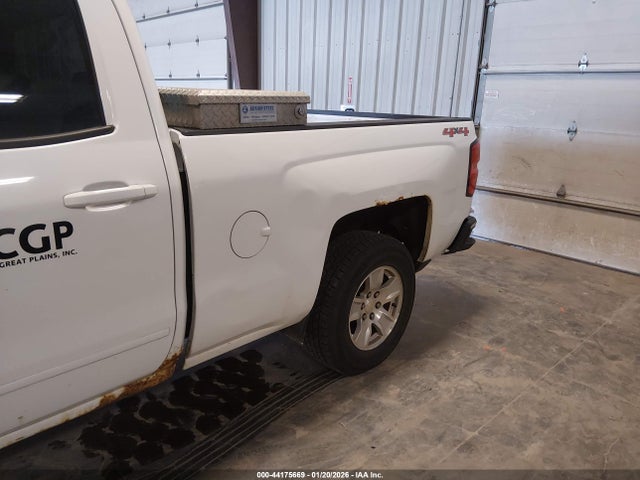 1GCVKREC1FZ422757 Chevrolet Silverado 1500 1lt