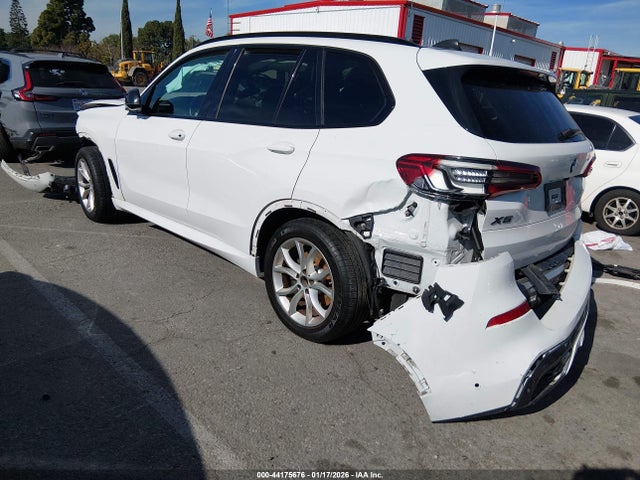 5UXCR4C04LLT19599 BMW X5 Sdrive40i