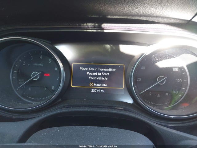 44175682 :رقم المزاد ، KL4MMBS22MB057949 vin ، 2021 Buick Encore Gx Fwd Preferred مزاد بيع