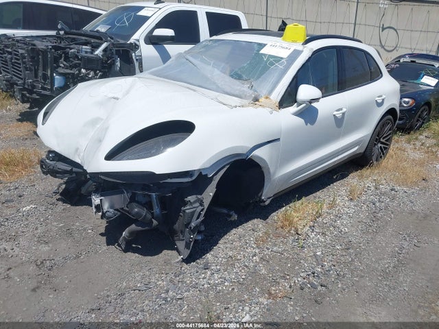 Продажа на аукционе авто 2025 Porsche Macan T, vin: WP1AA2A57SLB04590, номер лота: 44175684