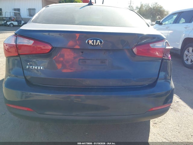 KNAFK4A68G5555030 KIA FORTE LX