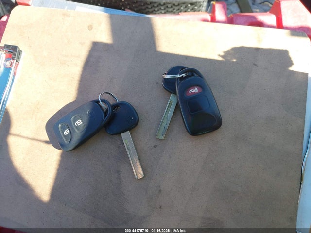 KMHCT4AE4GU105497 Hyundai ACCENT SE