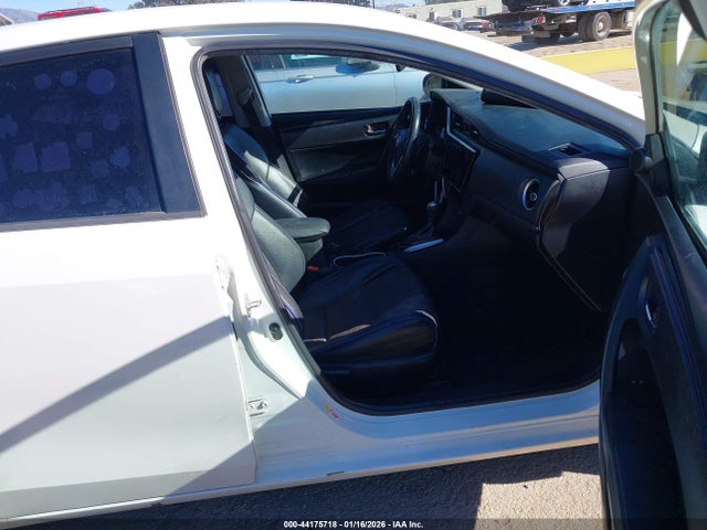 5YFBURHE3JP785543 Toyota COROLLA SE