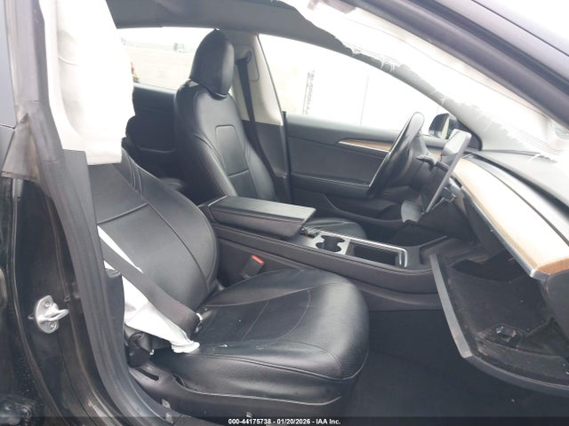 2022 TESLA MODEL 3 5YJ3E1EB1NF298419 Photo 4
