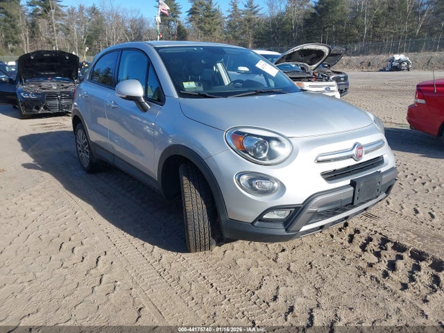 2016 FIAT 500X ZFBCFYCT0GP331250 Photo 0