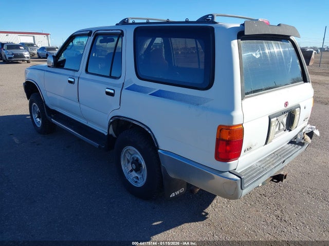 1994 TOYOTA 4RUNNER JT3VN39W3R0158267 Photo 2
