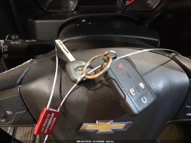 1GCVKREH0FZ281983 Chevrolet Silverado 1500 1lt