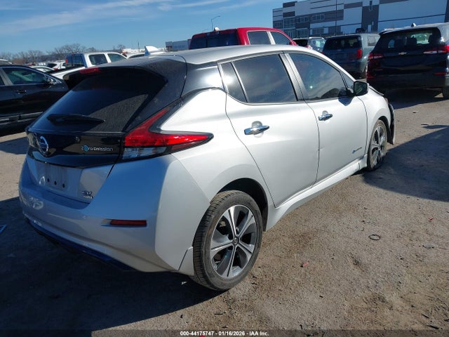 1N4BZ1CP9KC319370 Nissan Leaf Sv Plus