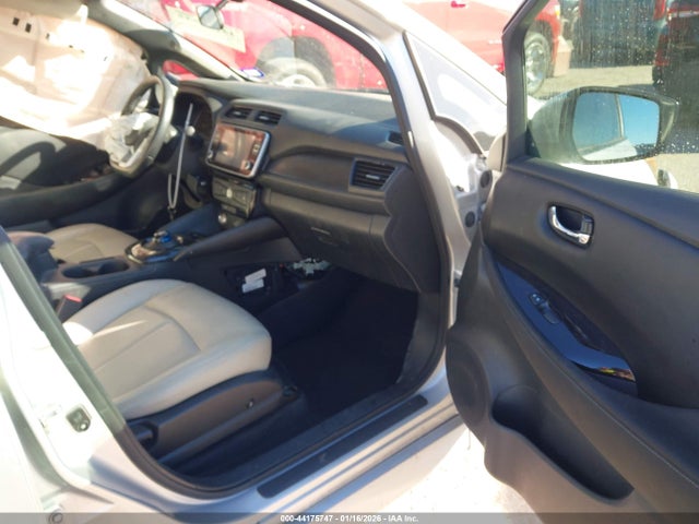 1N4BZ1CP9KC319370 Nissan Leaf Sv Plus
