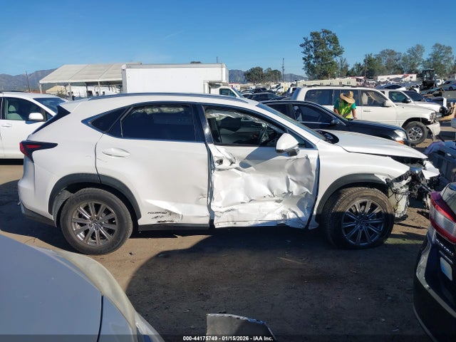 JTJBJRBZXK2103176 Lexus NX 300H