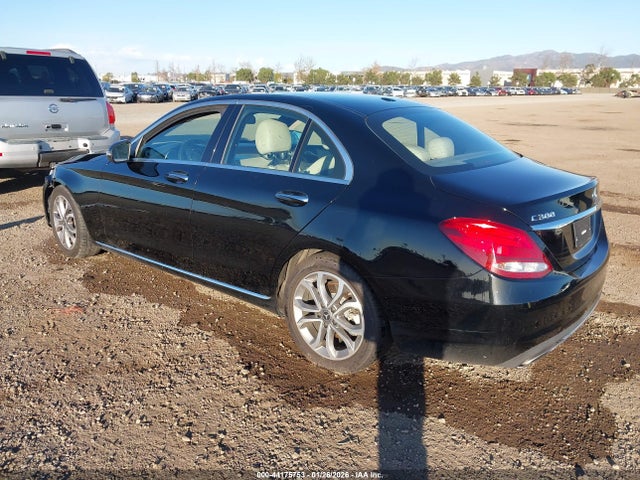 55SWF4JB5JU246284 Mercedes-Benz C 300