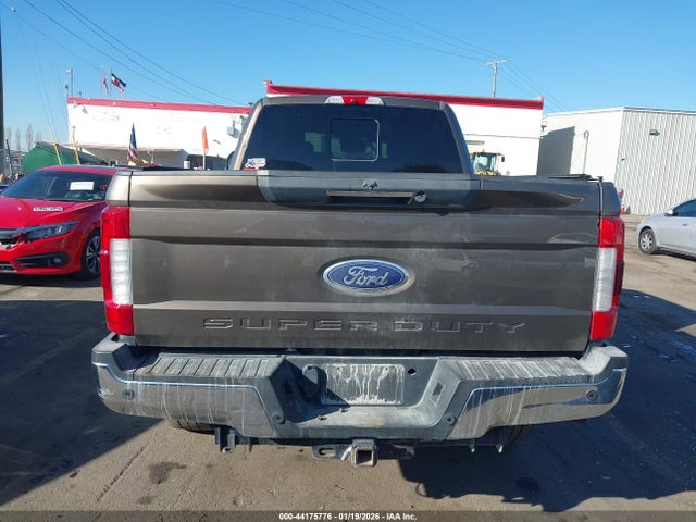 Ford F-250 Lariat 2017 1FT7W2BT8HEB18523 Image 16