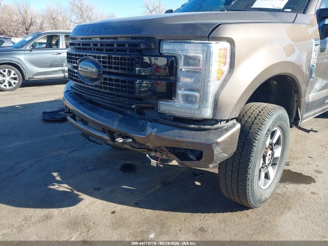 Ford F-250 Lariat 2017 1FT7W2BT8HEB18523 Image 6