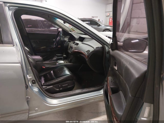 2010 HONDA ACCORD CROSSTOUR 5J6TF2H53AL014878 Photo 4