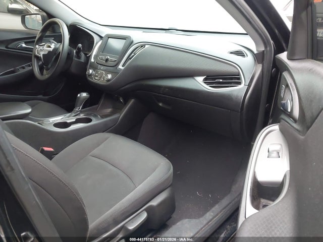 1G1ZB5ST8HF167584 Chevrolet MALIBU LS