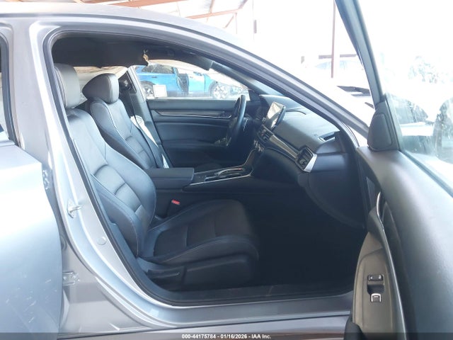 1HGCV2F38KA005831 Honda Accord Sport 2.0t