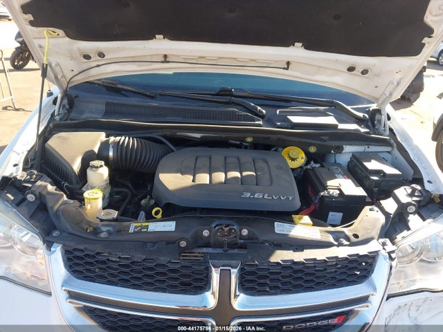 2C4RDGBG5HR826729 Dodge Grand Caravan Se