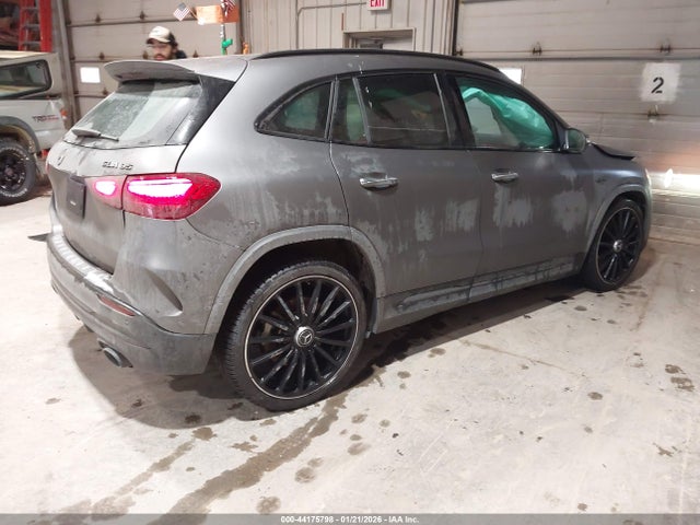 Продаж на аукціоні авто 2024 Mercedes-benz Amg Gla 35 4matic, vin: W1N4N5BBXRJ483852, номер лоту: 44175798