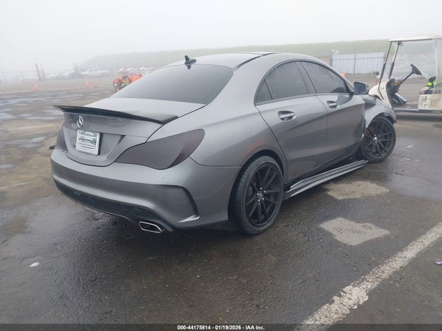 Mercedes-Benz CLA 250 2015 WDDSJ4EB3FN225442 Image 4