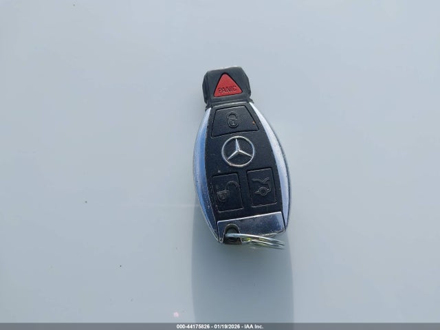 44175826 :رقم المزاد ، WDDKJ5GB5AF002695 vin ، 2010 Mercedes-benz E 350 مزاد بيع