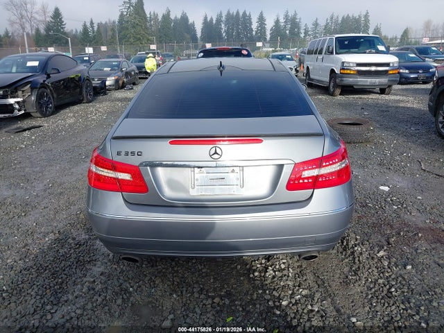 44175826 :رقم المزاد ، WDDKJ5GB5AF002695 vin ، 2010 Mercedes-benz E 350 مزاد بيع
