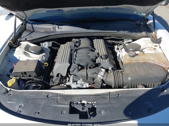 2C3CDXGJ6KH688727 Dodge Charger Scat Pack Rwd