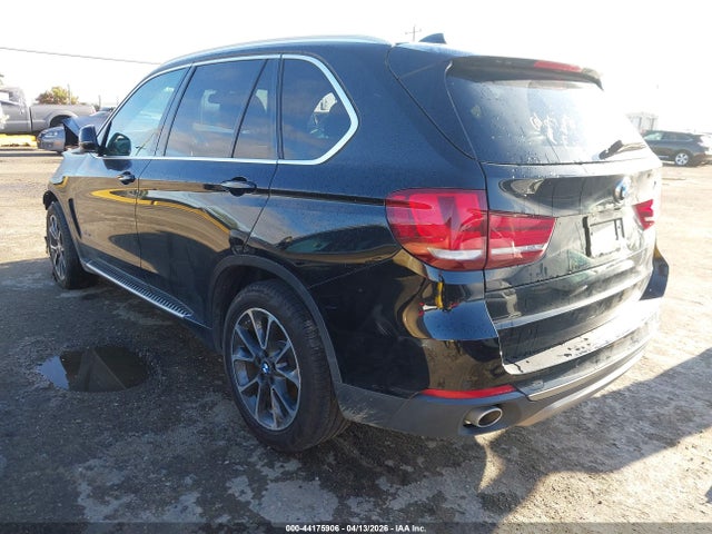 2015 BMW X5 5UXKS4C56F0N06232 Photo 2