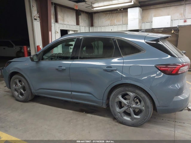 Ford Escape St-line 2023 1FMCU0MN3PUA94204 Image 14