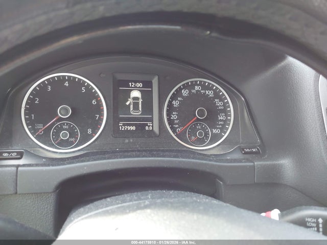 WVGAV7AX0GW585322 Volkswagen TIGUAN S