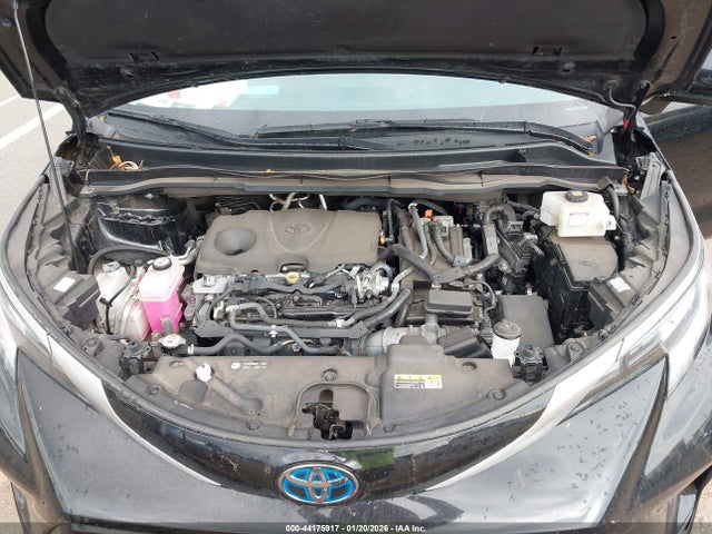 5TDXRKEC4NS105888 Toyota Sienna Xse