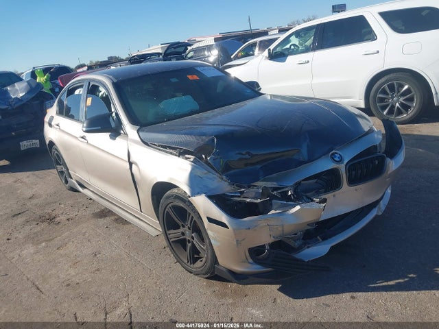 Продаж на аукціоні авто 2015 Bmw 320i, vin: WBA3B1G55FNT05520, номер лоту: 44175924