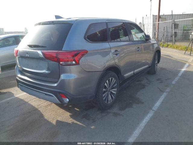 2020 MITSUBISHI OUTLANDER JA4AZ3A36LZ026293 Photo 3