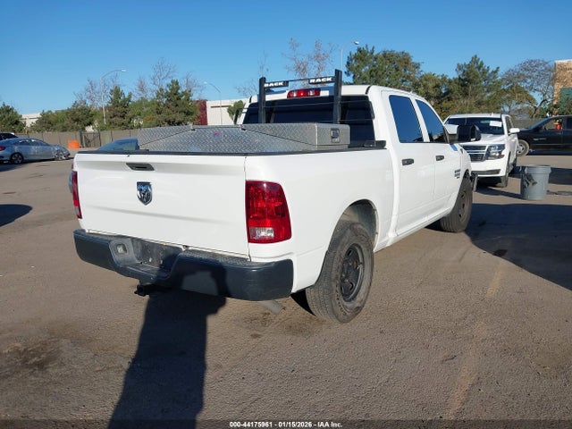 1C6RR6KG9MS549322 RAM 1500 Classic Tradesman 4x2 5&#039;7 Box