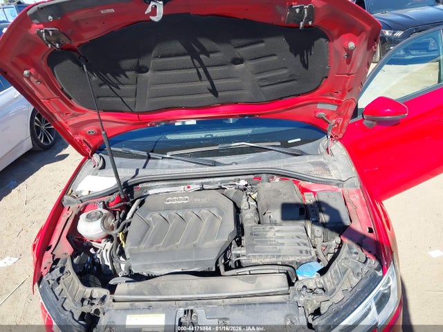 2018 AUDI A3 WAUAUGFF9J1042981 Photo 9