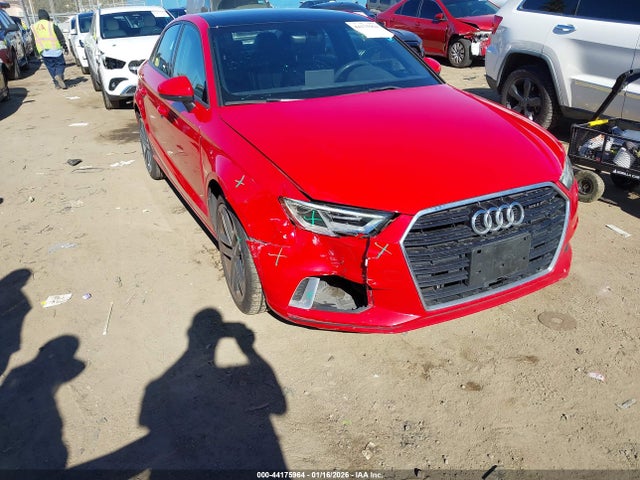 2018 AUDI A3 WAUAUGFF9J1042981 Photo 5