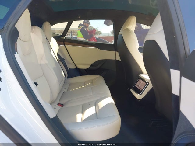 2021 TESLA MODEL S 5YJSA1E5XMF438869 Photo 7