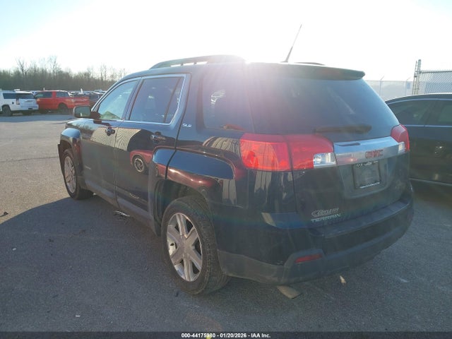 2010 GMC TERRAIN 2CTALDEW5A6406983 Photo 2