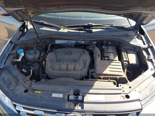 Volkswagen Tiguan 2.0t S 2019 3VV1B7AX7KM117675 Image 10