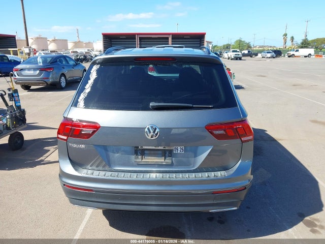 Volkswagen Tiguan 2.0t S 2019 3VV1B7AX7KM117675 Image 16