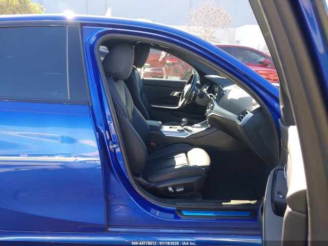 2022 BMW 3 SERIES 3MW5U7J05N8C24666 Photo 4