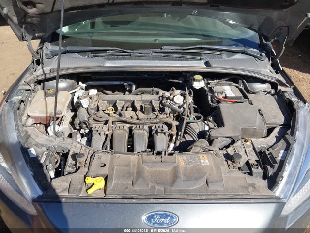 1FADP3K27JL284567 Ford FOCUS SE