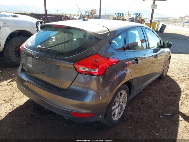 1FADP3K27JL284567 Ford FOCUS SE