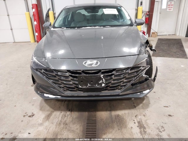 KMHLN4AJ8PU091112 Hyundai Elantra Hybrid Limited