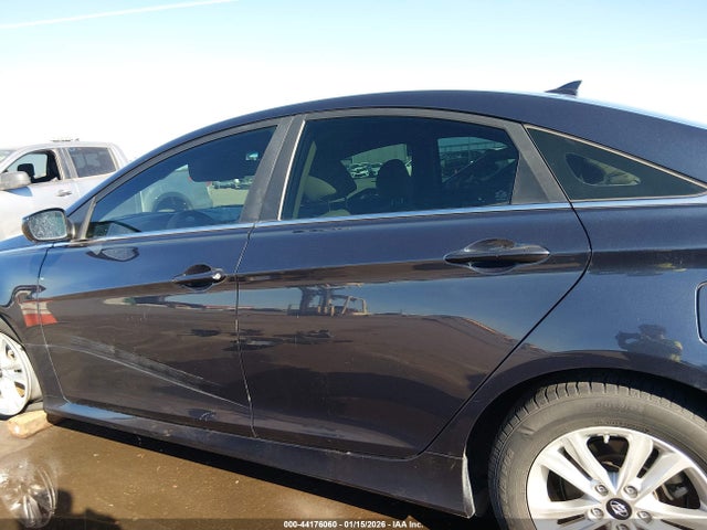 5NPEB4AC9EH898186 Hyundai SONATA GLS