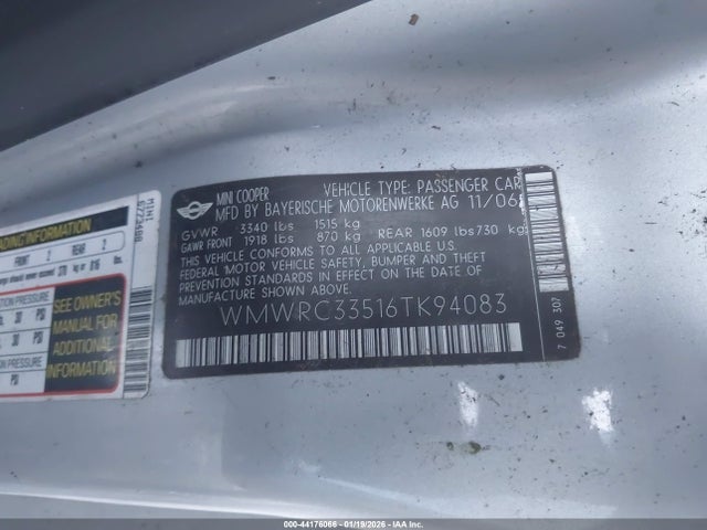 2006 MINI COOPER WMWRC33516TK94083 Photo 8