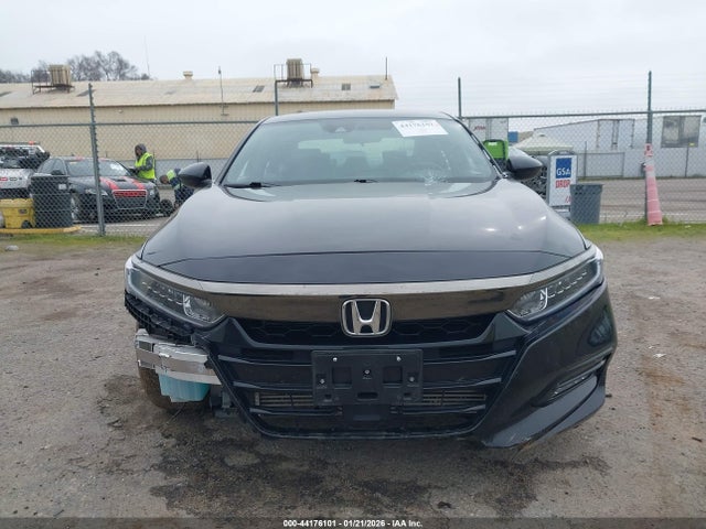 1HGCV1F35JA166338 Honda Accord Sport