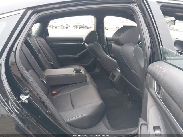 1HGCV1F35JA166338 Honda Accord Sport