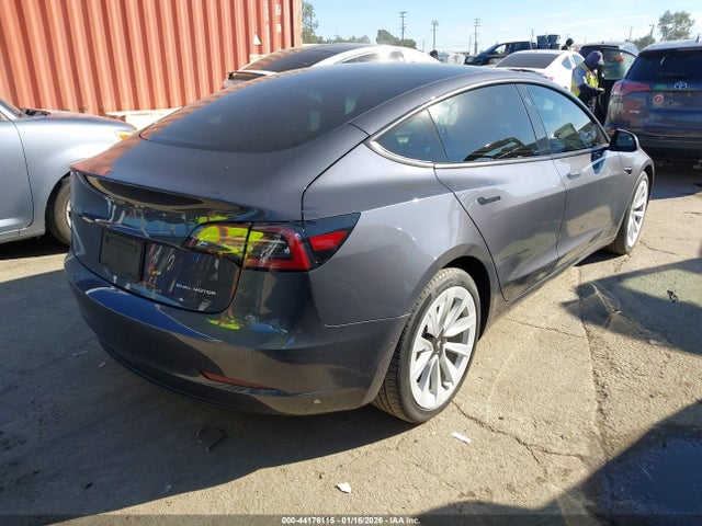 2021 TESLA MODEL 3 5YJ3E1EB8MF001239 Photo 3